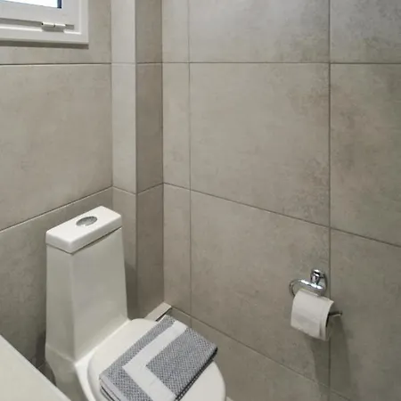Aparthotel Imeres & Polychrono