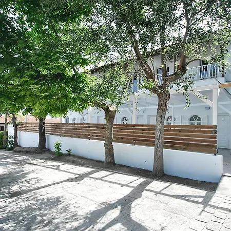 Imeres & 3* Polychrono